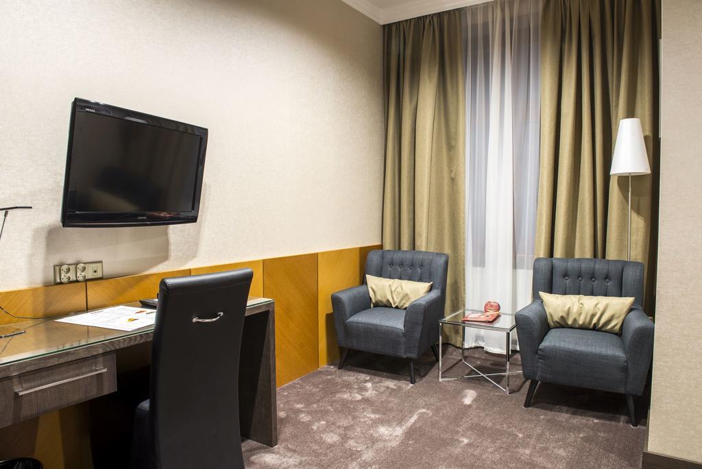 Hotel Europa Kaliszki 외부 사진