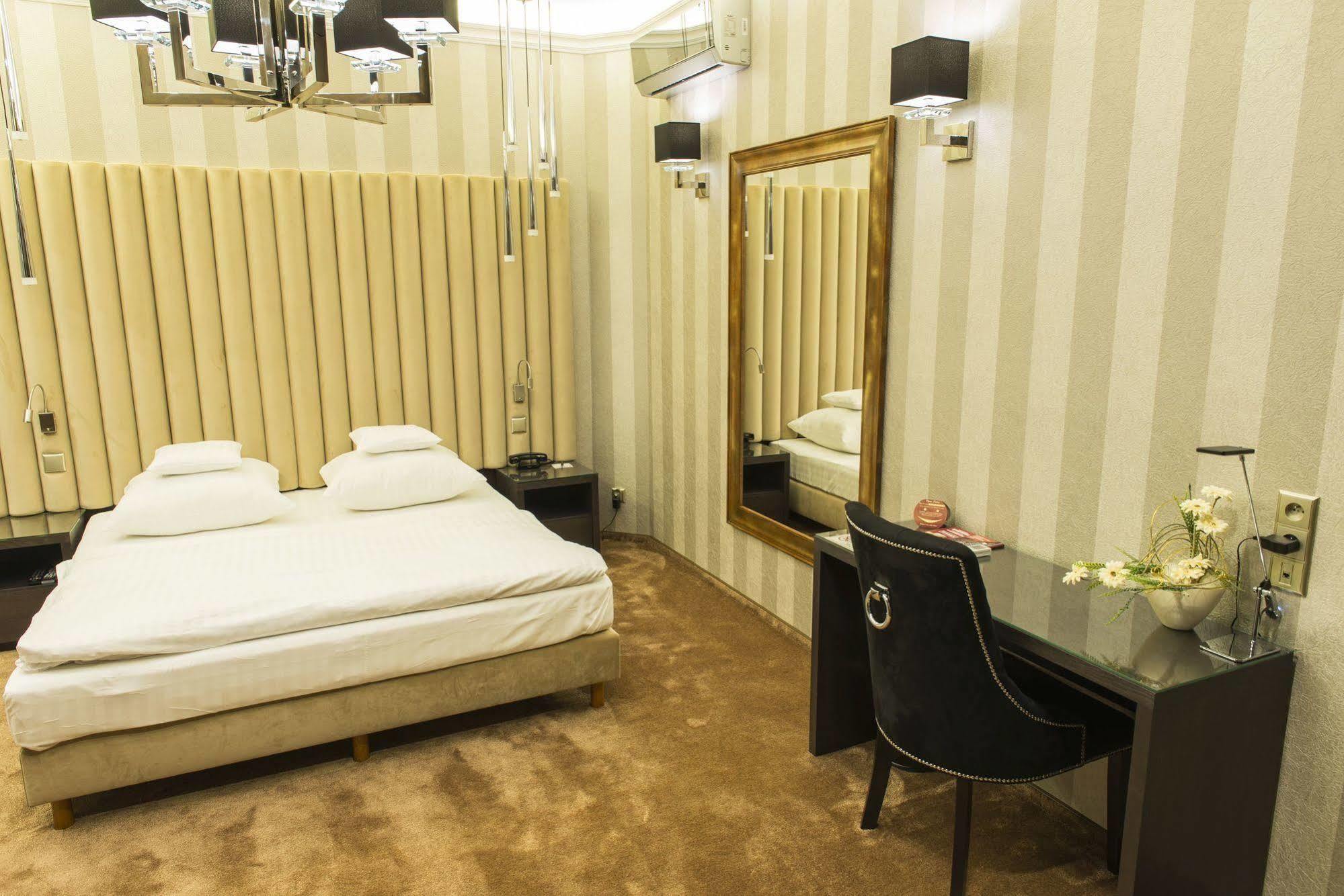 Hotel Europa Kaliszki 외부 사진